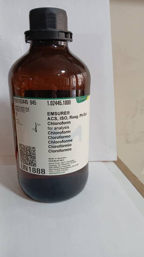 محلول کلروفرم ۱ لیتری کمپانی مرک(Merck) آلمان