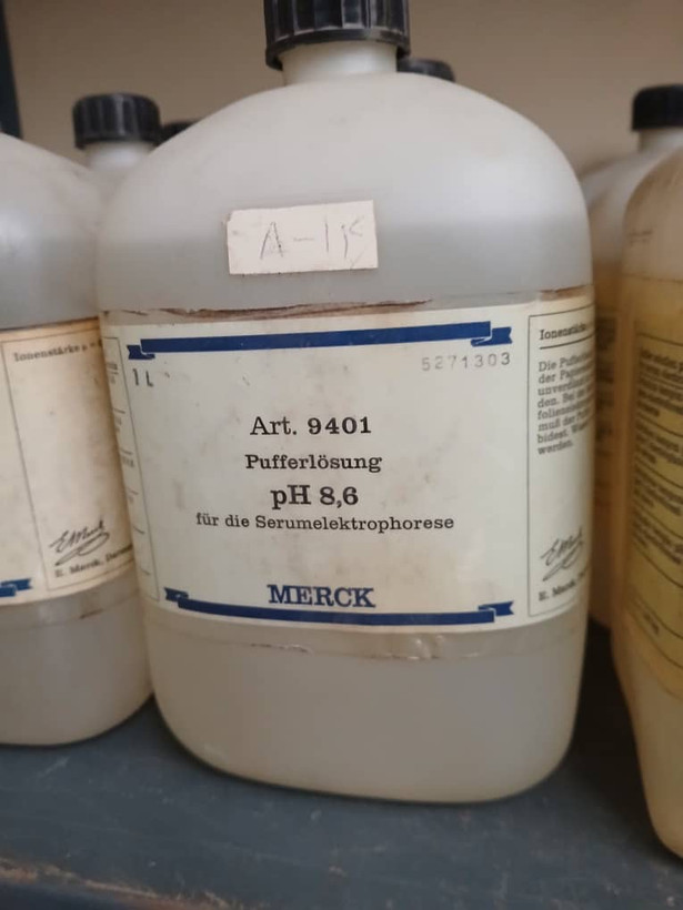 محلول بافر با ph مختلف ۱ لیتری کمپانی مرک(Merck) آلمان