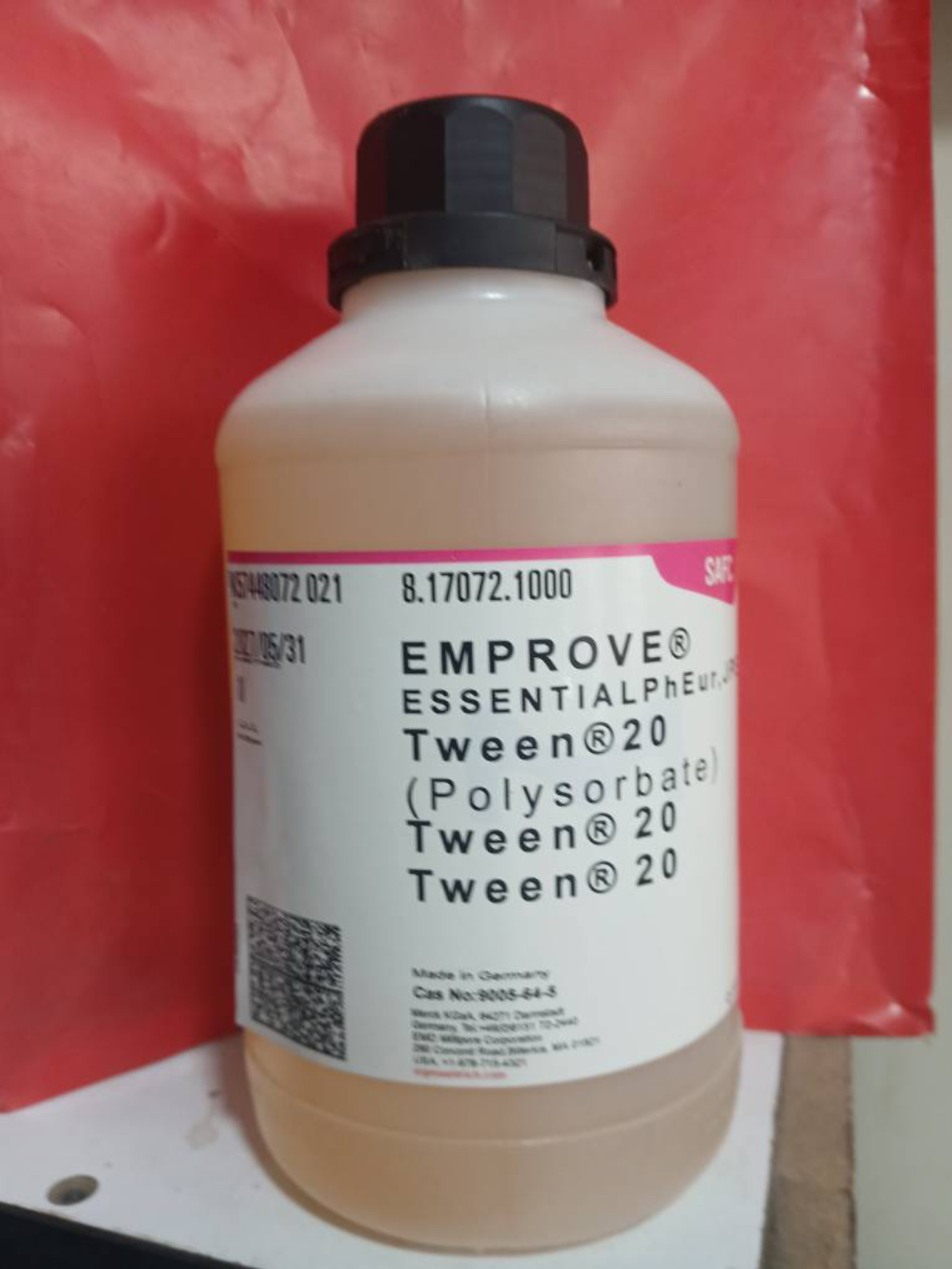 Poly sorbet 20(tween 20) خوراکی و دارویی کمپانی مرک(Merck)آلمان ۱ لیتری